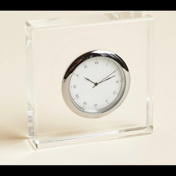 ANNA New York Vola Lucite Clock - Picture 2 of 9